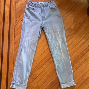 Abercrombie & Fitch Women's Light Blue Straight Leg Jeans